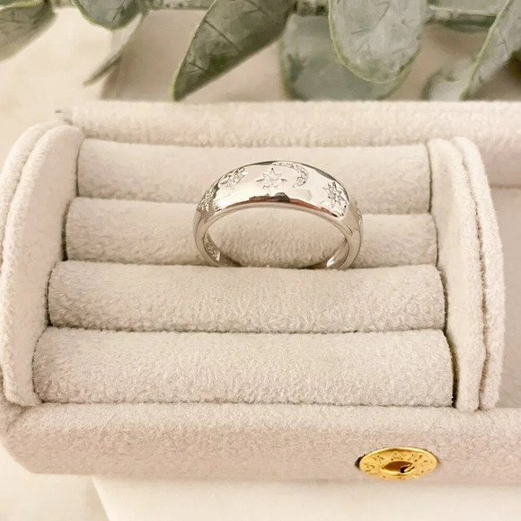 925 Sterling Silver Moon & Star Ring Silver Ring Band Celestial Ring Moon Ring - Picture 2 of 7